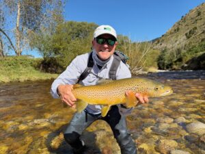 Fly Fishing New Zealand: Stalking Giant Brown Trout